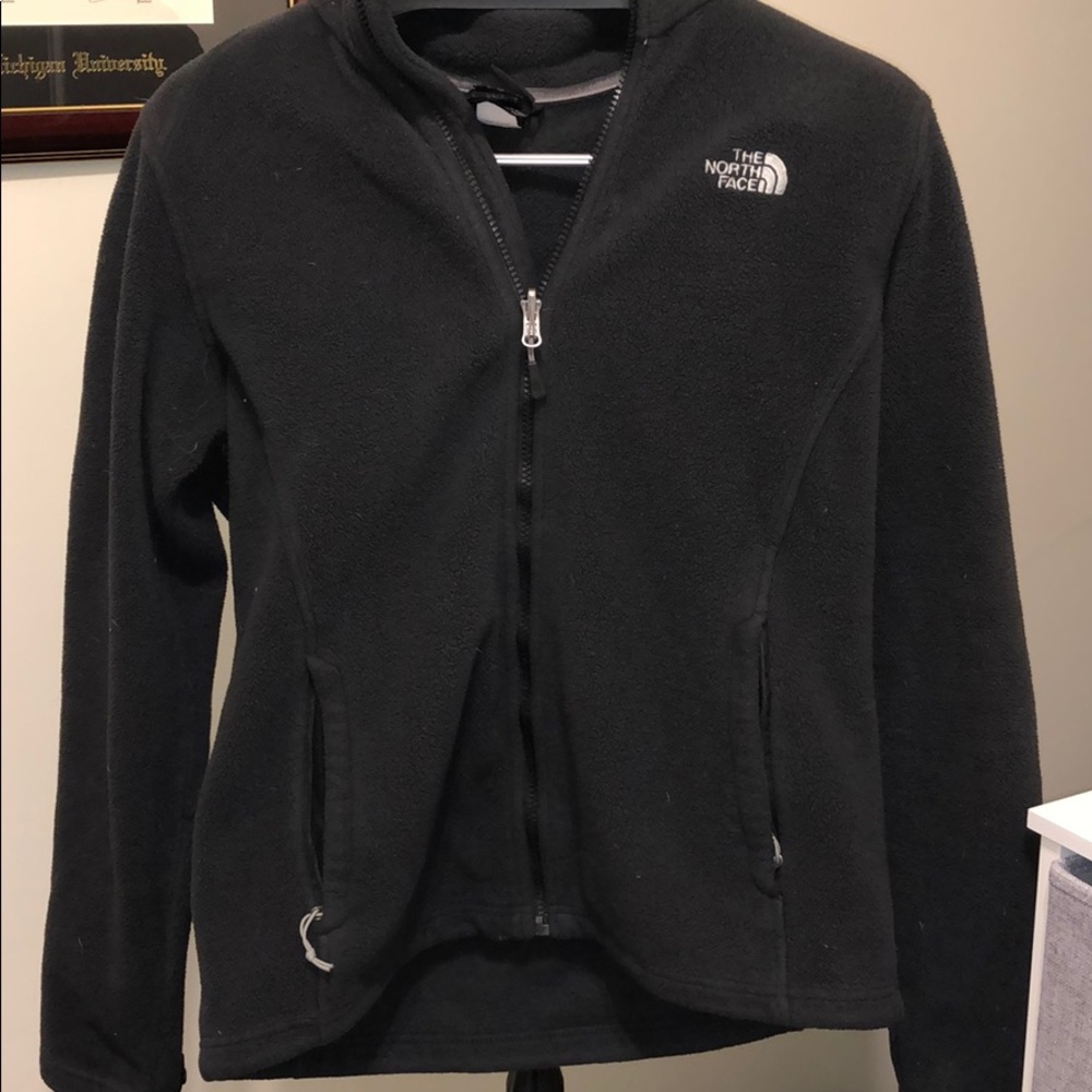 Women’s north face L